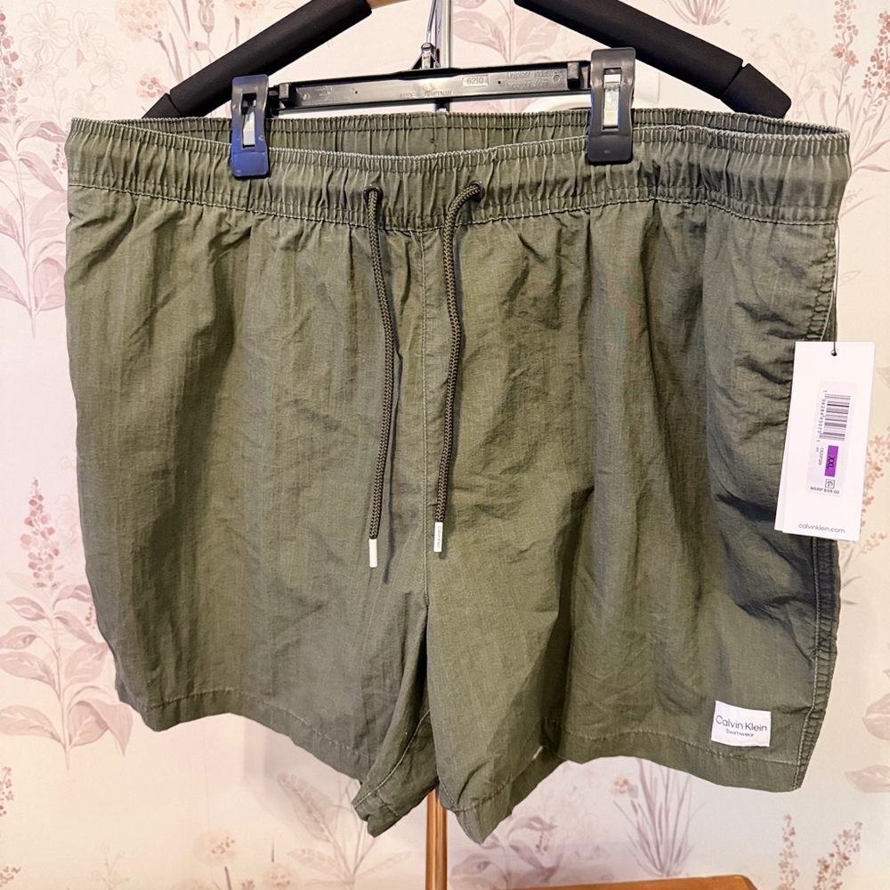 NWT Calvin Klein Men's Swim Shorts size XXL